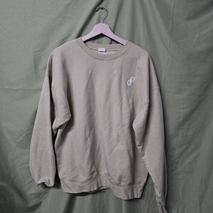 Poshmark Posh Party Live Crewneck Sweater